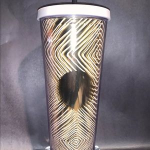 Starbucks 2014 White Gold Venti Acrylic  24 Oz.